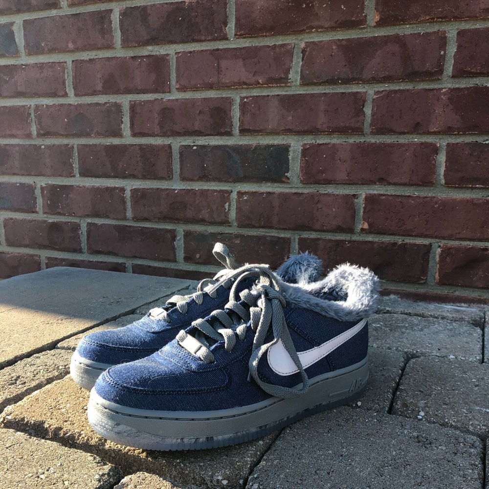 Nike Air Force Ones Lowtop Wolves limited addition